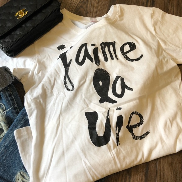 LAST ONE ✨J’ Aime La Vie Graphic T - Picture 5 of 6